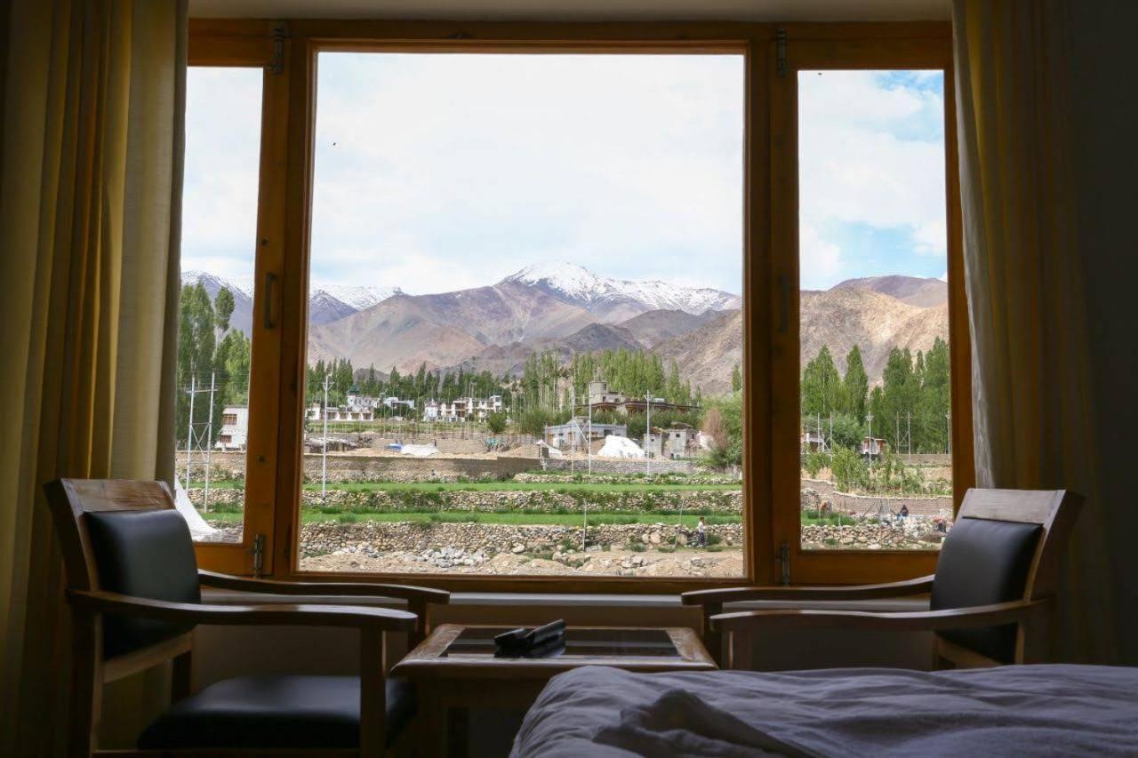 Hotel Om Ladakh Leh Extérieur photo